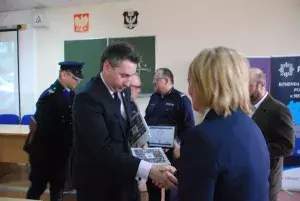 Policja wczoraj i dziś