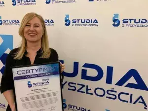 dr hab. Elżbieta Dul-Ledwosińska - Prodziekan kierunku grafika